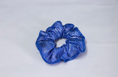 BLUE SILVER SWIRL SCRUNCHIE